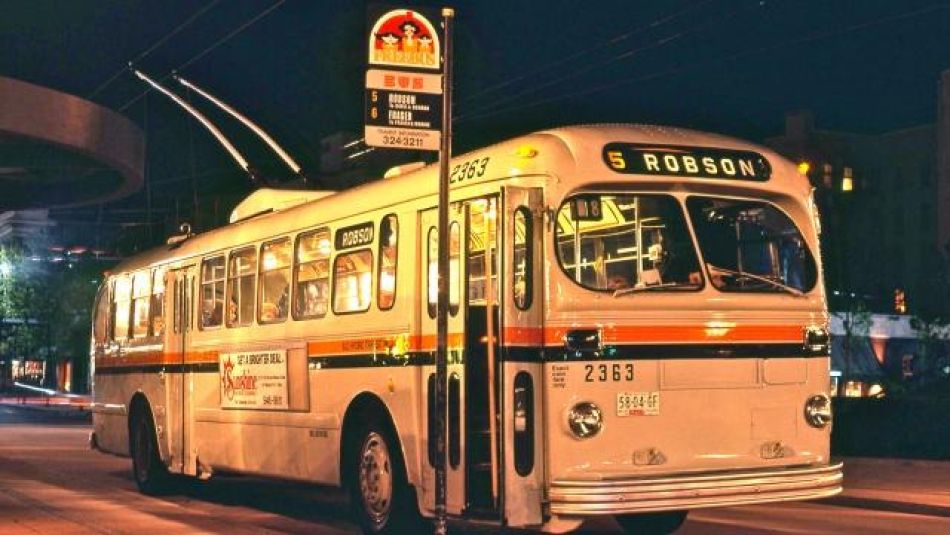 old_transit_bus